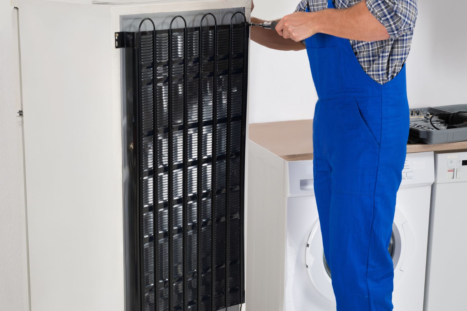 Como Identificar Curto Circuito na Geladeira